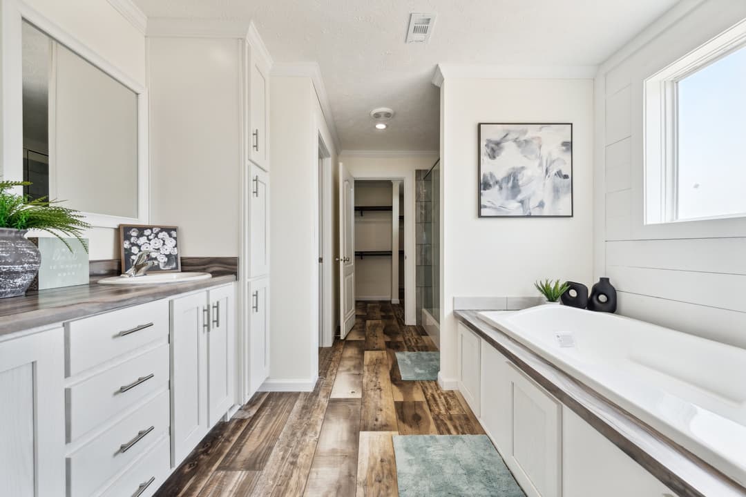 Nexus bathroom home features