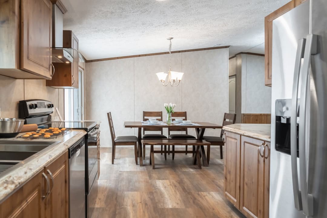 Classic c-3248-32b kitchen home features