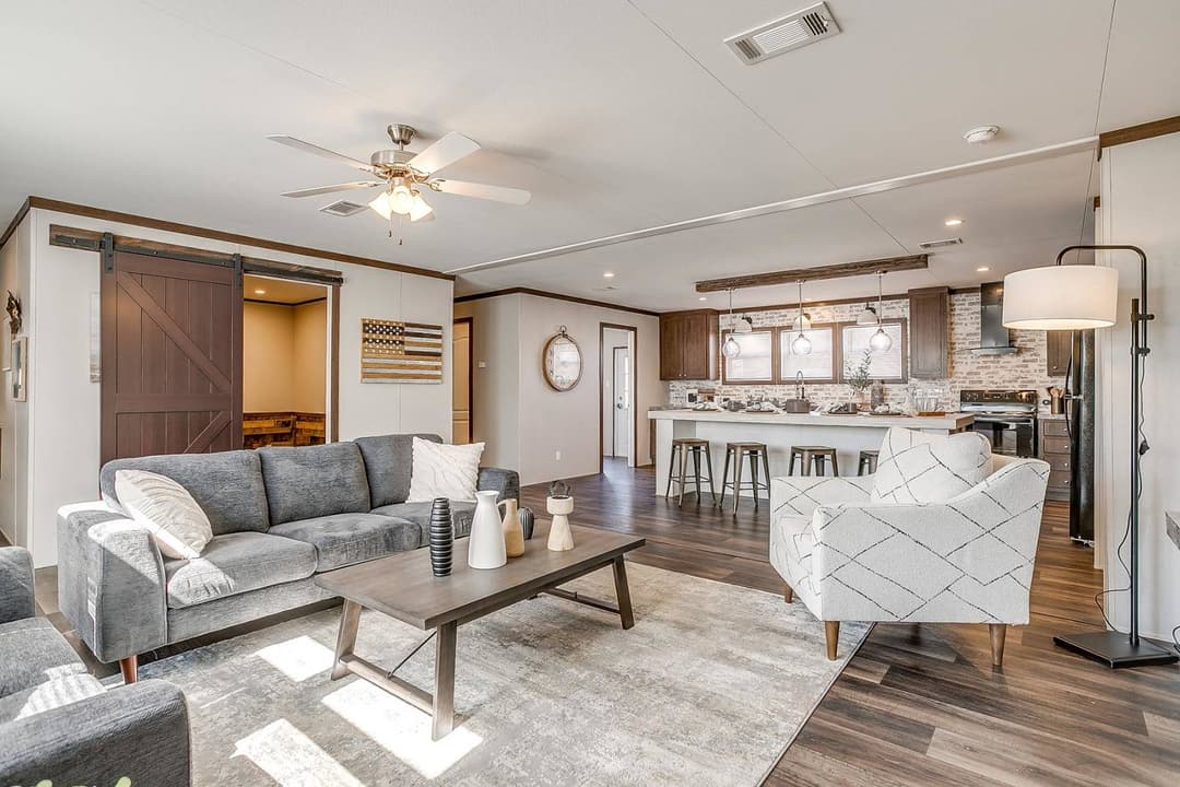 Nm3260f interior home features