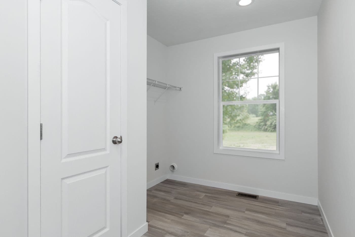 Belvedere blvd interior home features