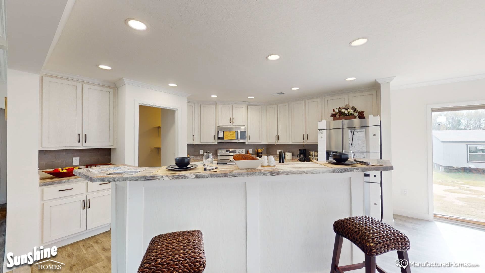 Pri3264-2005 kitchen home features