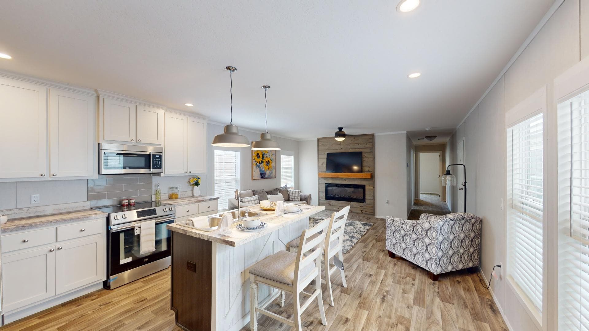 Arc1680-8000-2 kitchen home features