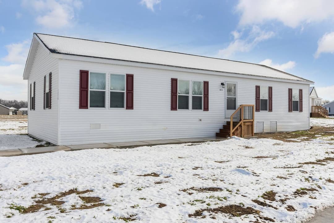 N675 elevation and exterior home features