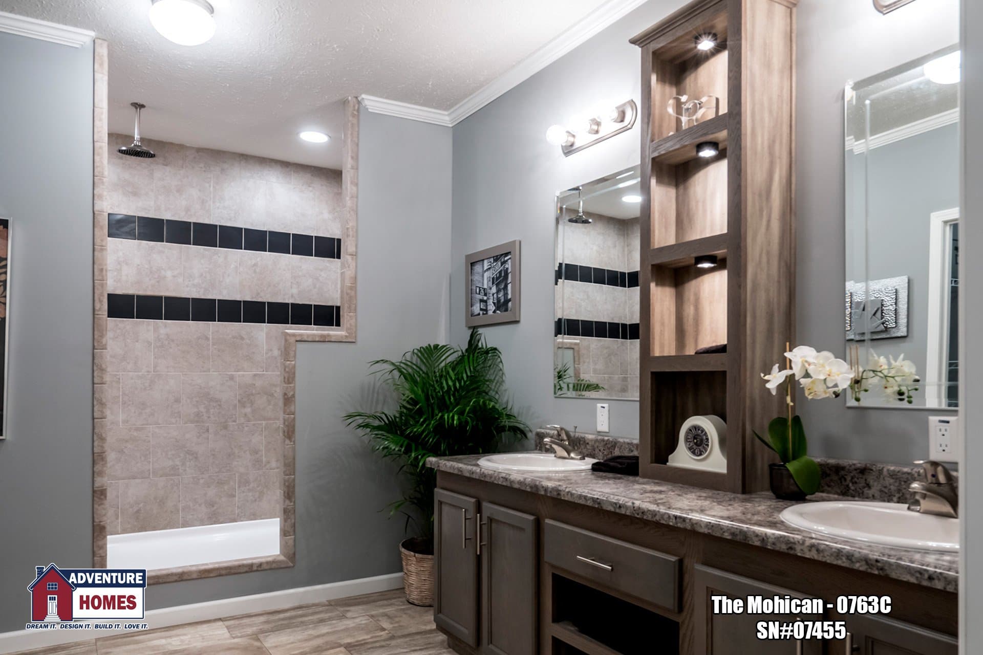 Mohican | 0763c bathroom home features