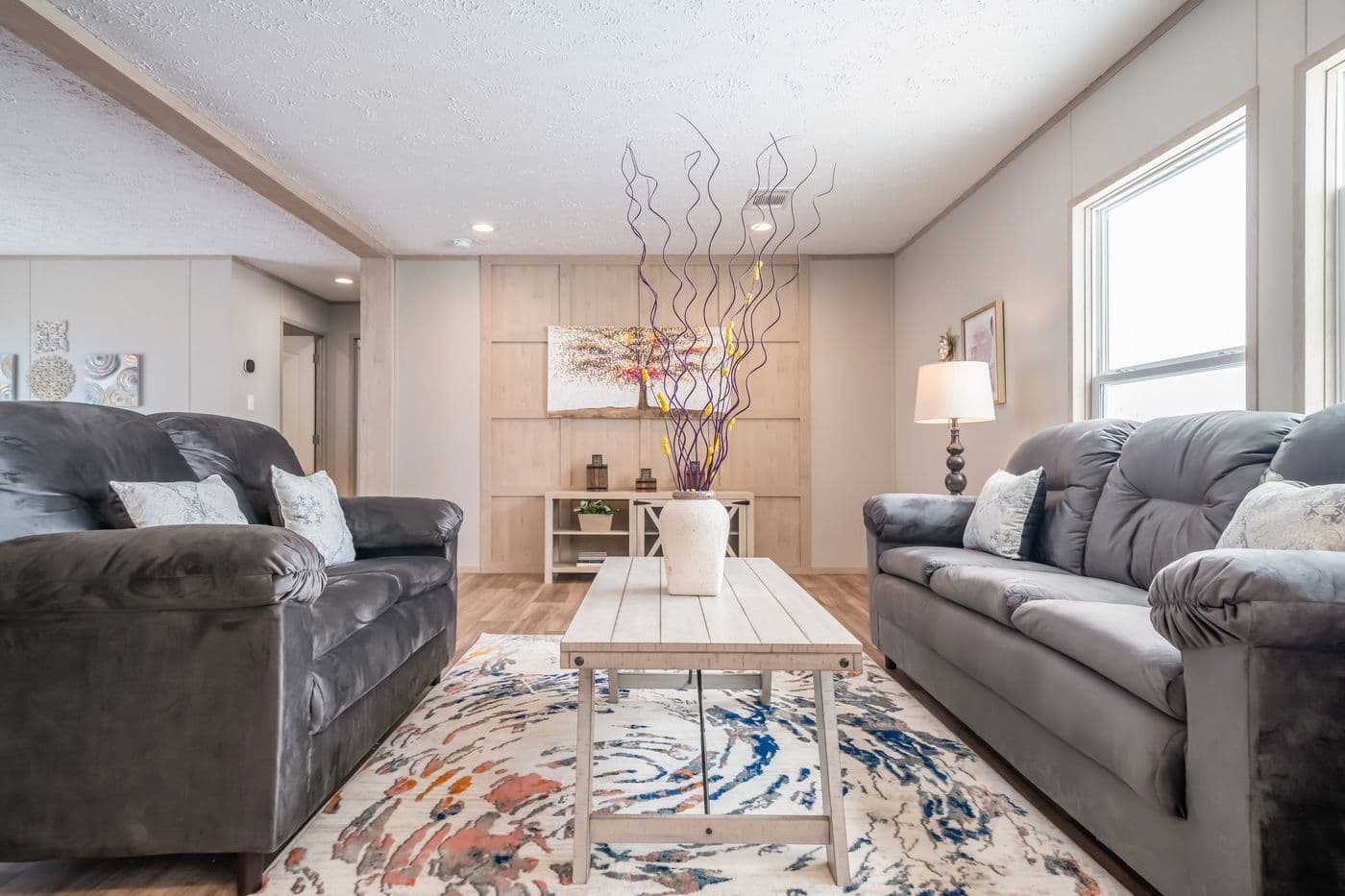 Rio interior home features