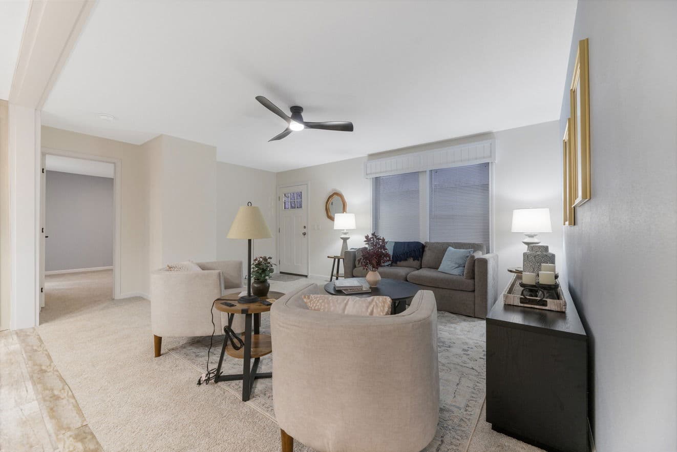 The mille lacs 184051 interior home features