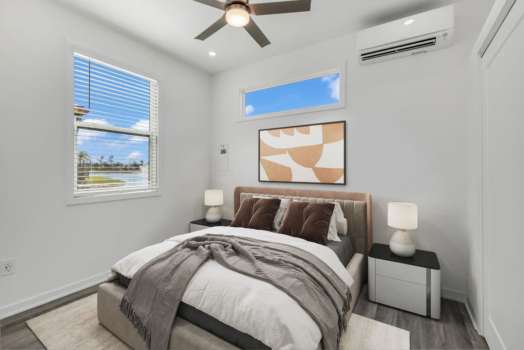 Villa rosa bedroom home features