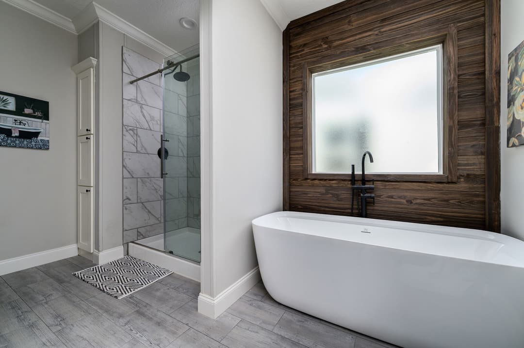 Annabelle bathroom home features