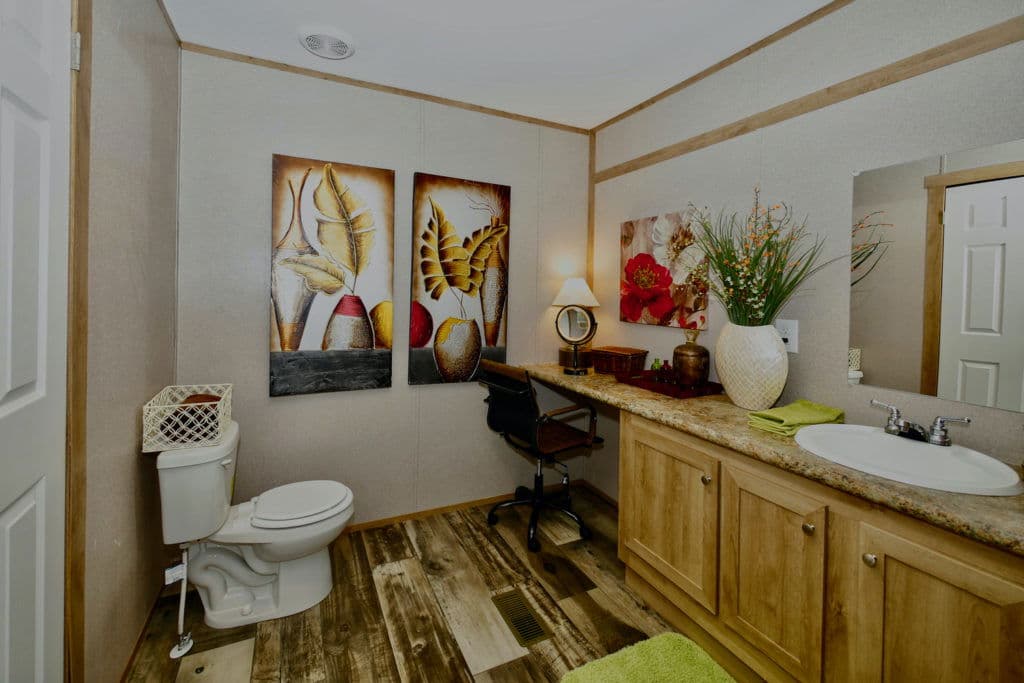 Andromeda 9348 bathroom home features