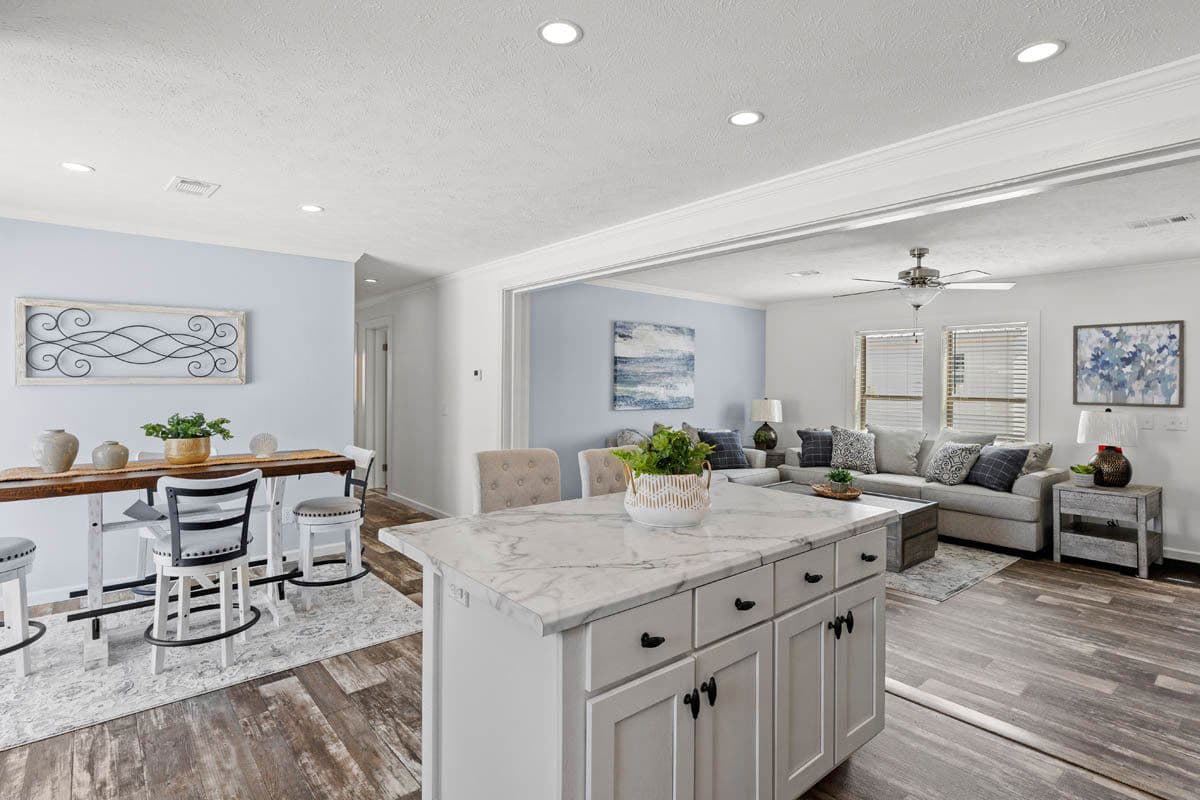 Mchann interior home features