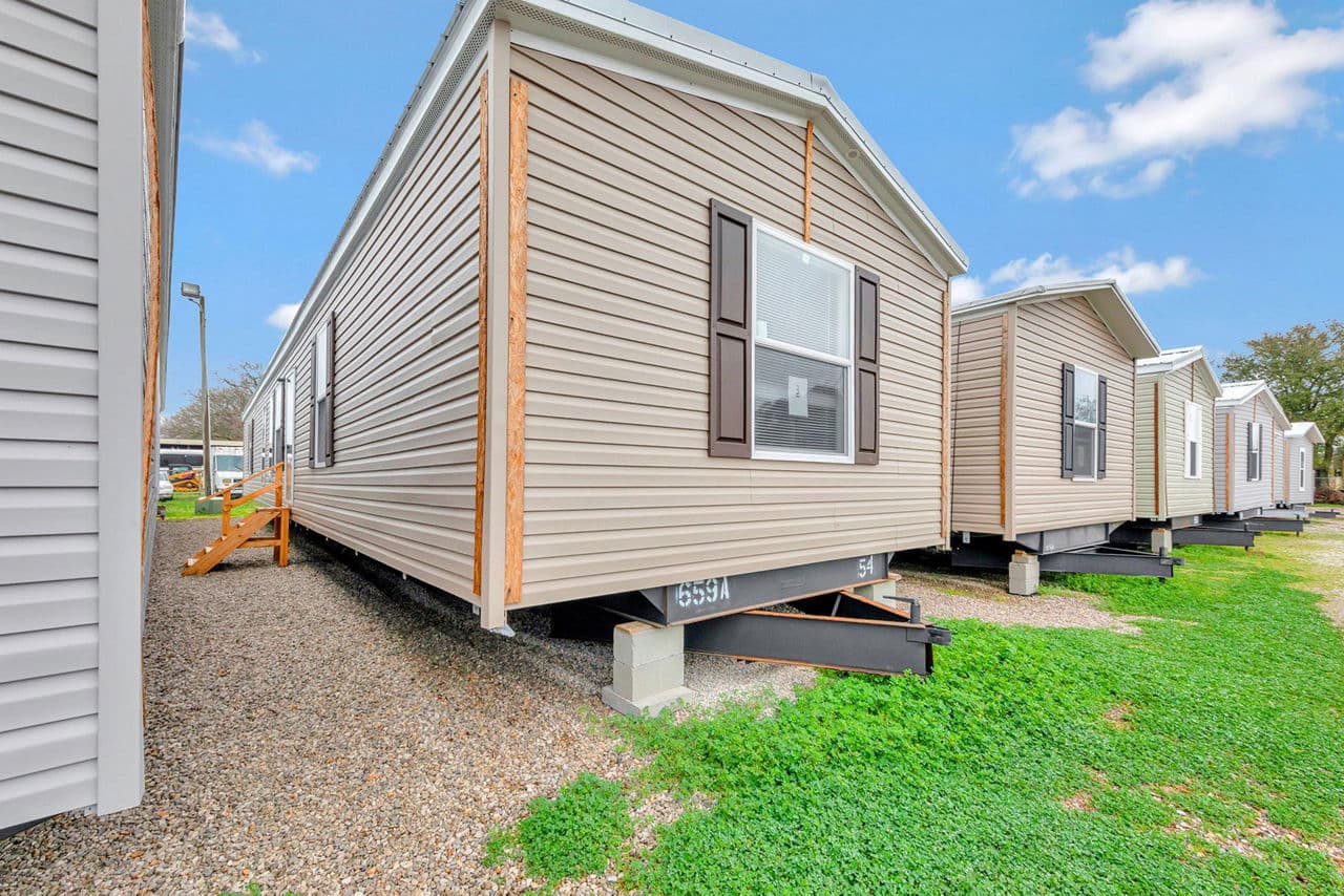 Canal exterior home features