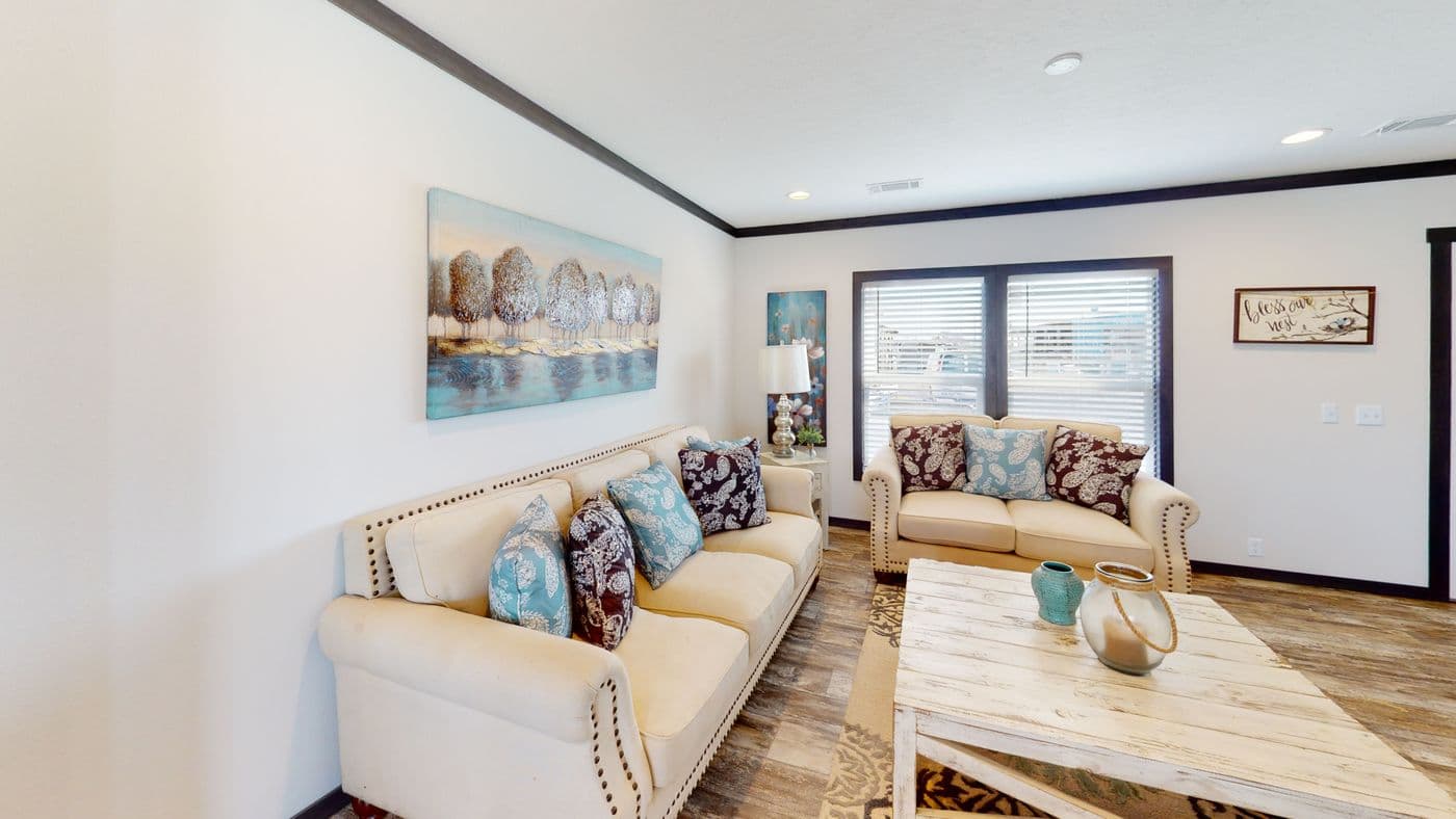 Boujee xl 2 interior home features