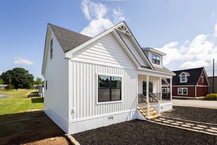 Meadowbrook 32361a elevation and exterior home features