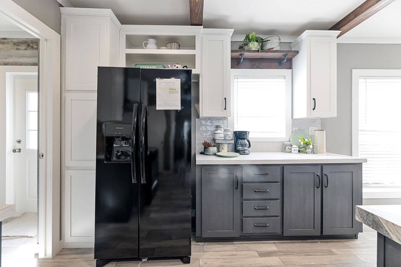 Sheridan 30483s kitchen home features