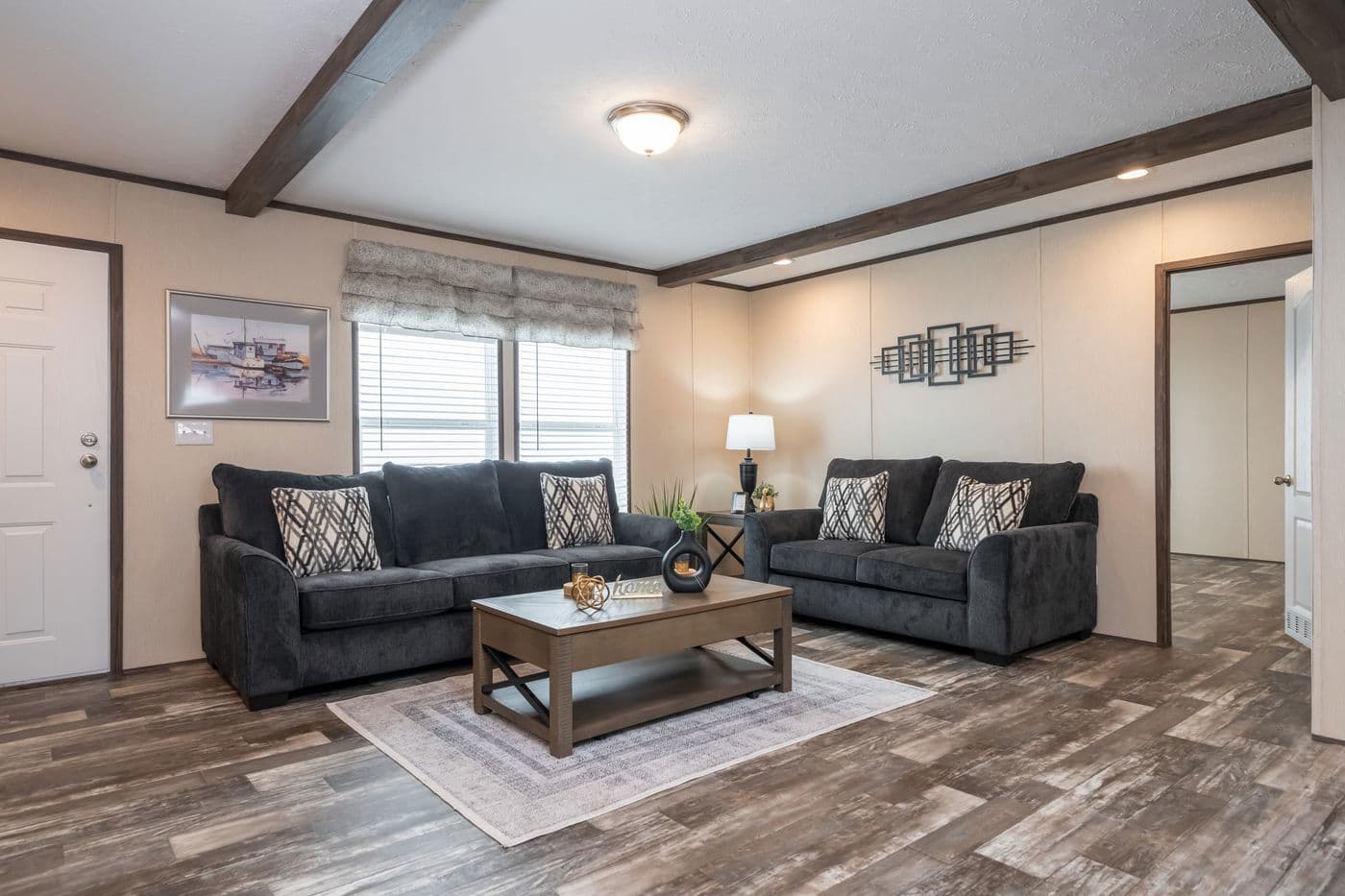 Hardin interior home features