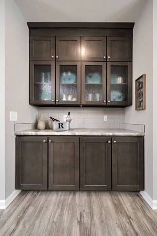 Max supreme 2 28683c interior home features