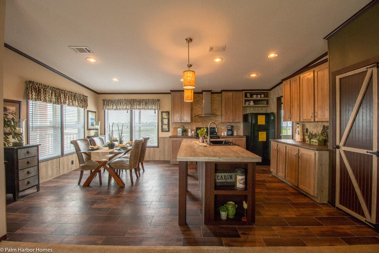 Great escape 30603g interior home features