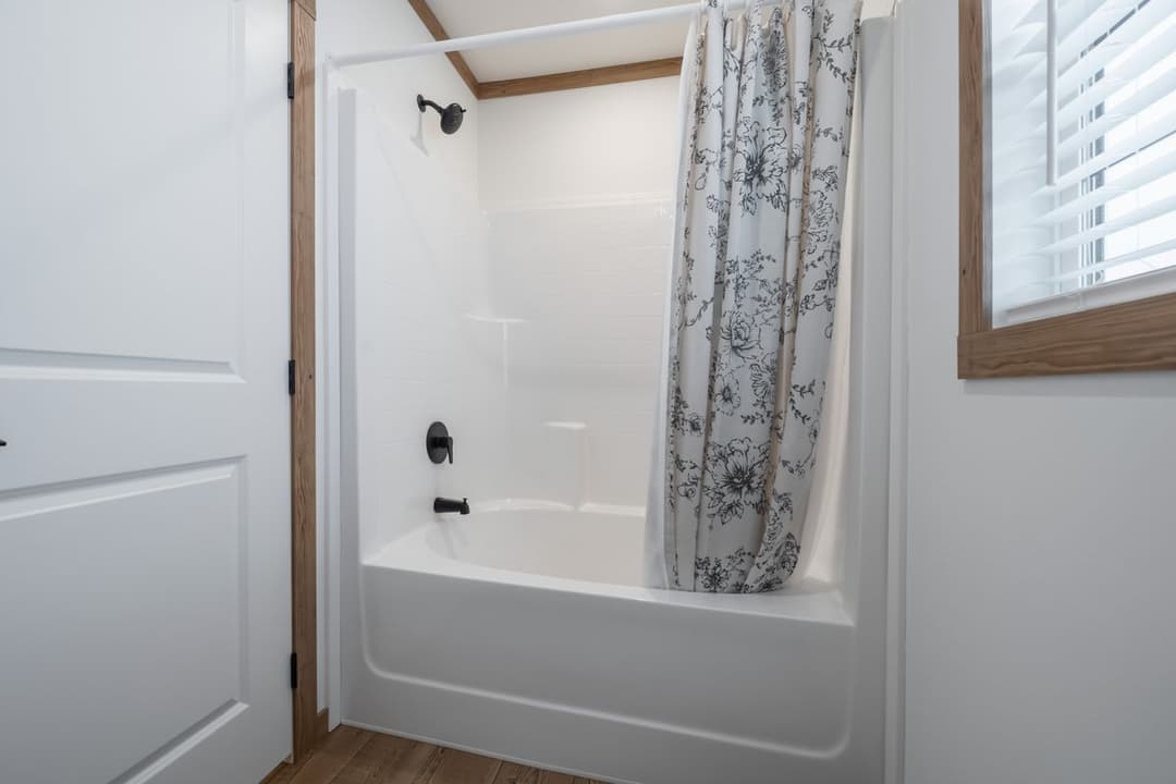 The reed bathroom home features