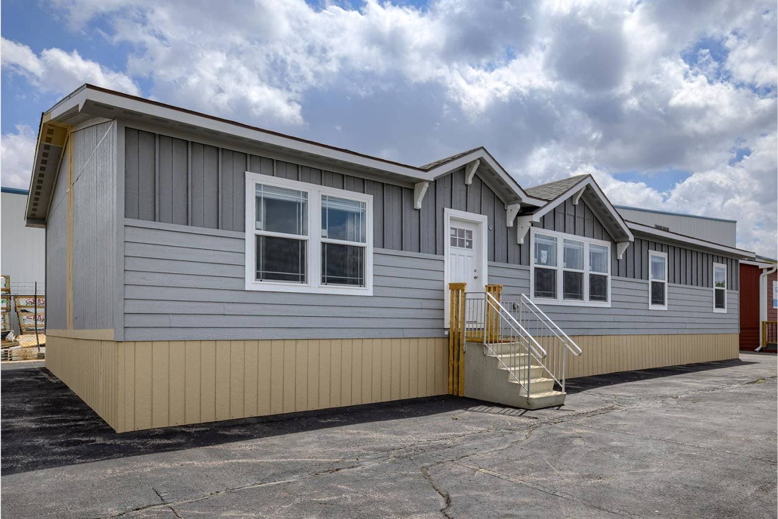 Hidden valley hv2866 exterior and elevation home features