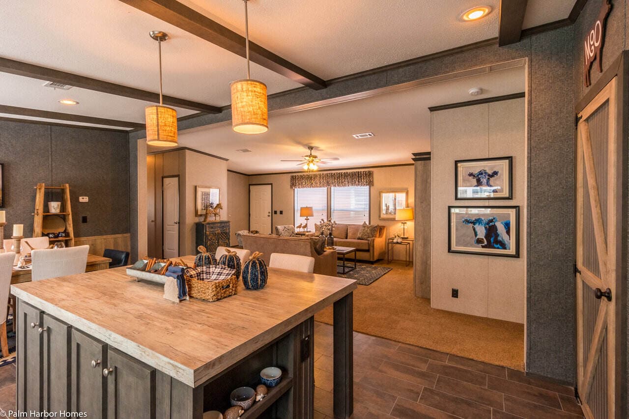 Carrington 30643c kitchen home features