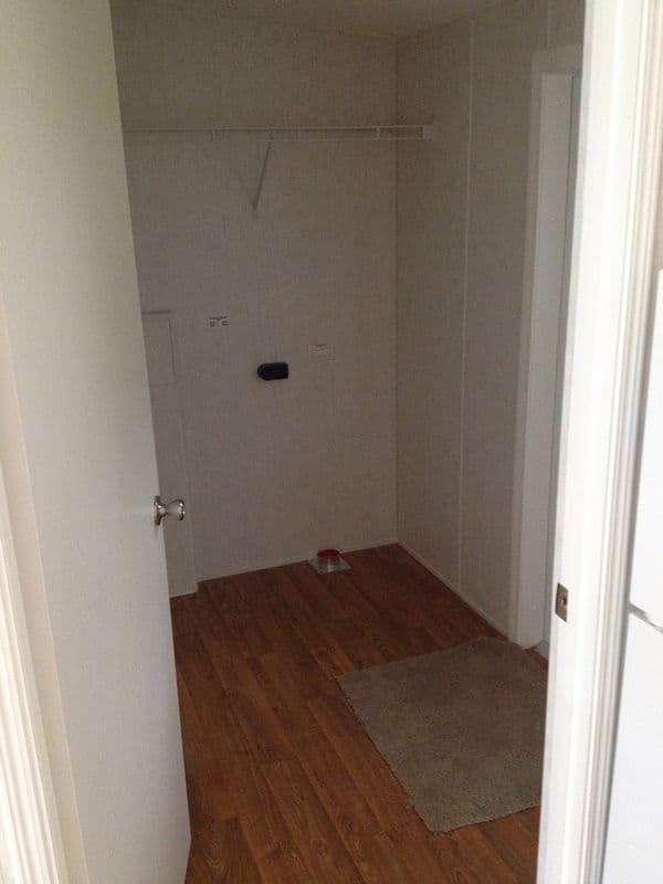 Danielle 2844 interior home features