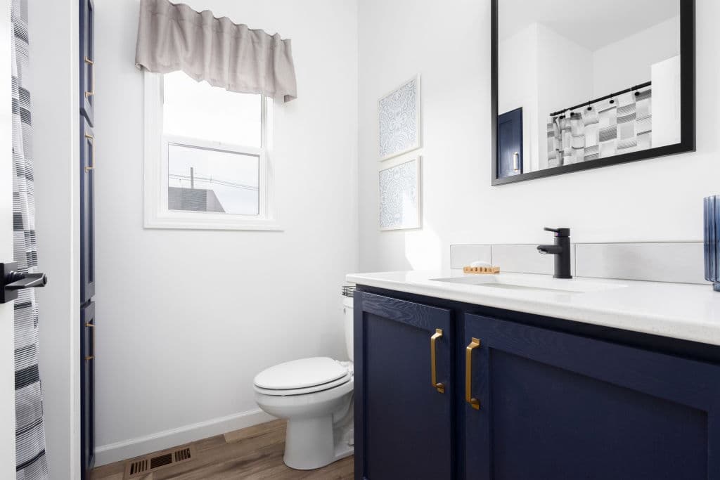 Pinecrest elite modular pgm5008-p bathroom home features