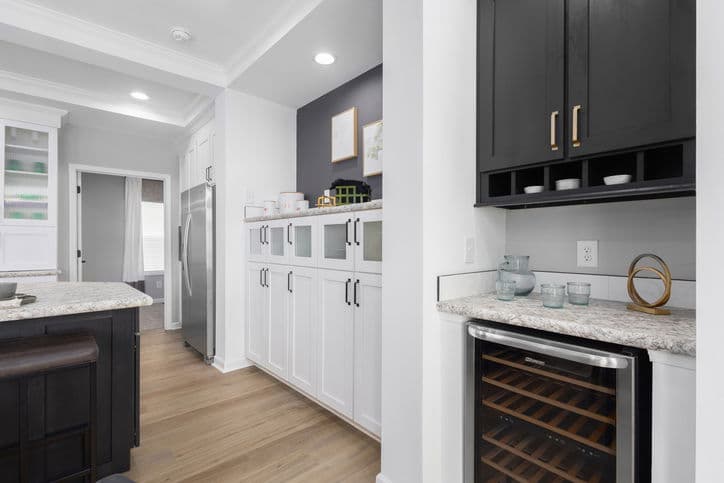 Max premier 2 32643a kitchen home features