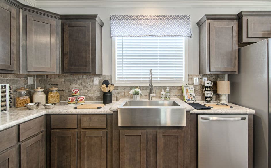 Beaumont 5079 kitchen home features