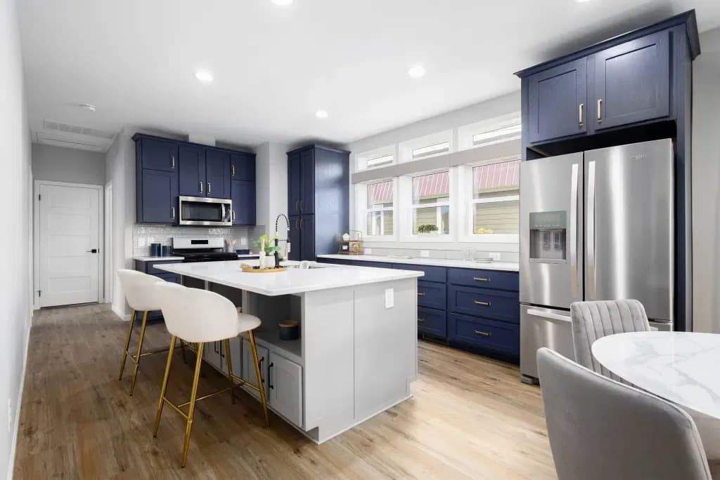 Pinecrest elite kitchen home features