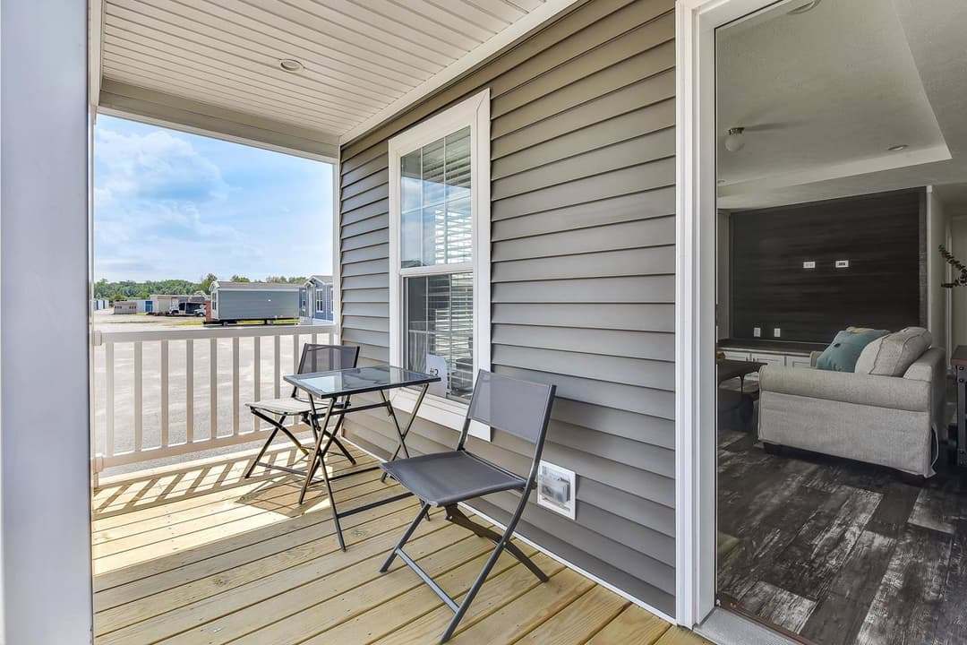 Elevate 56f exterior home features