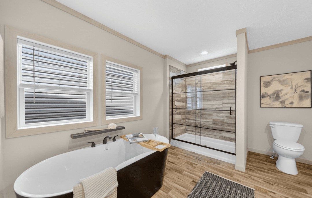 Kodiak 28724x bathroom home features