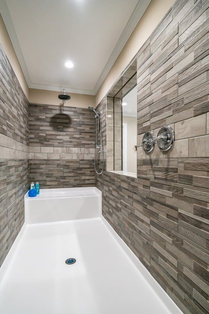 Grayson bathroom home features