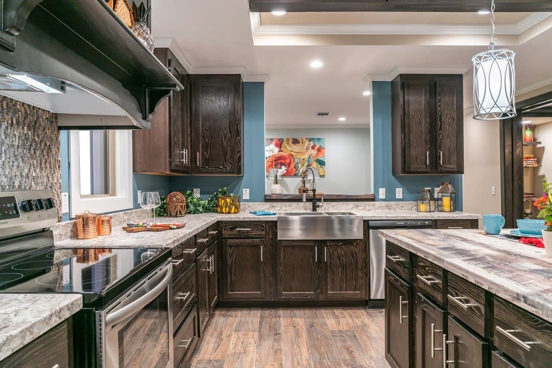 Grayson kitchen home features
