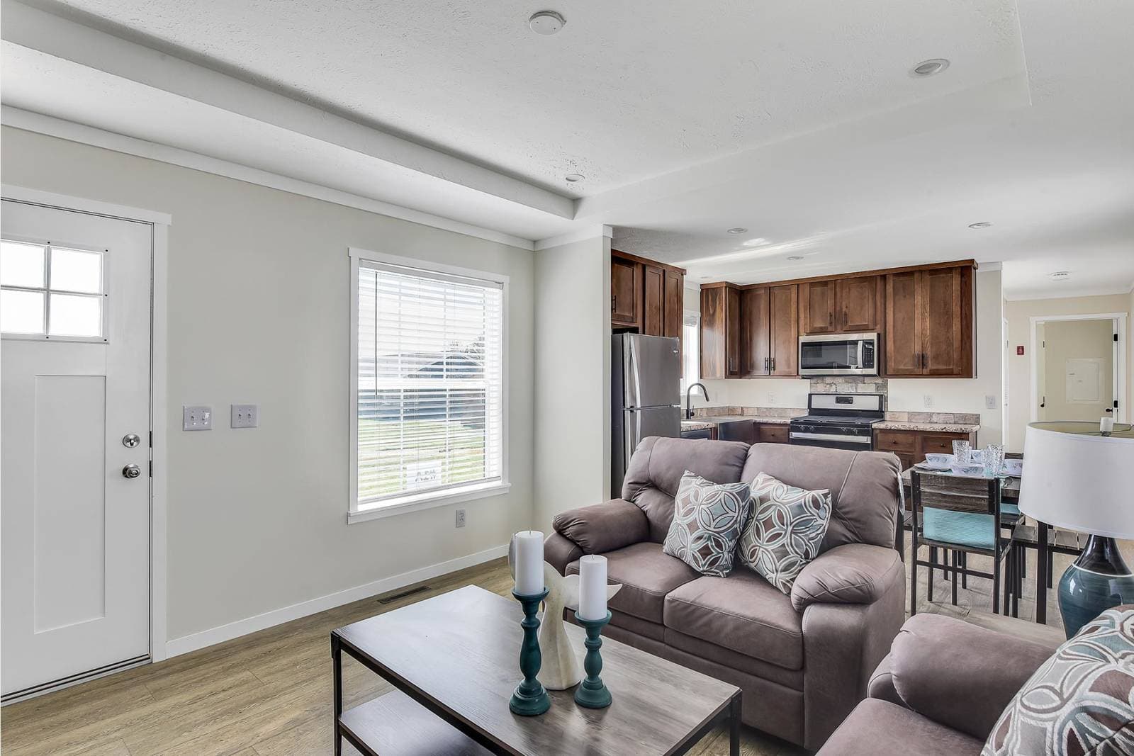 Accolade interior home features