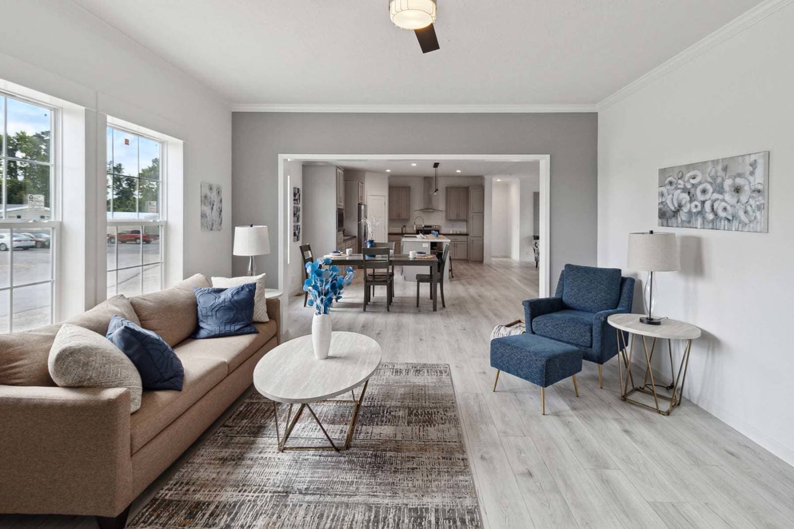 Ironclad 3276-21 interior home features