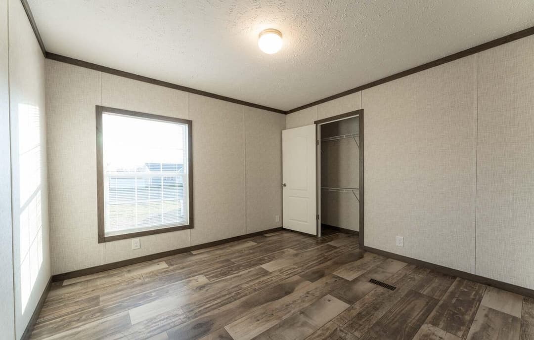 Pegasus 32583h interior home features