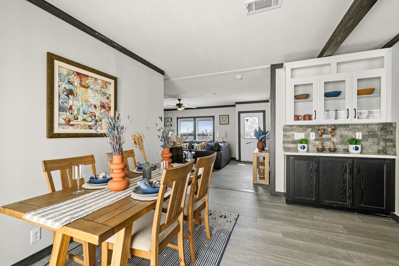 Pecan valley  30603p interior home features