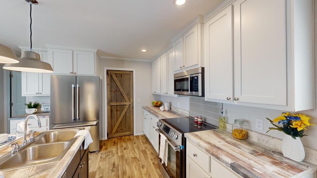 Arc1680-8000-2 kitchen home features