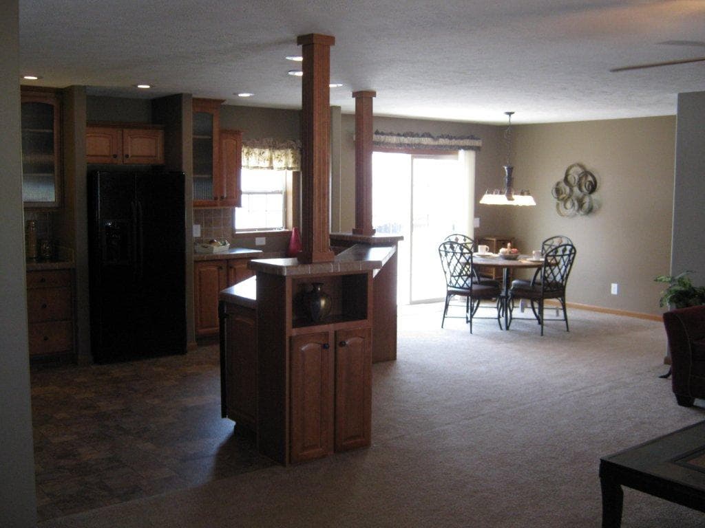 Oakwood interior home features