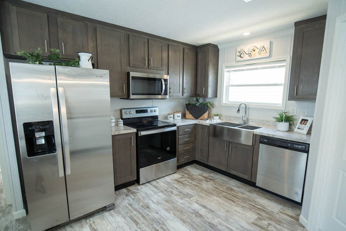 Eva kitchen home features