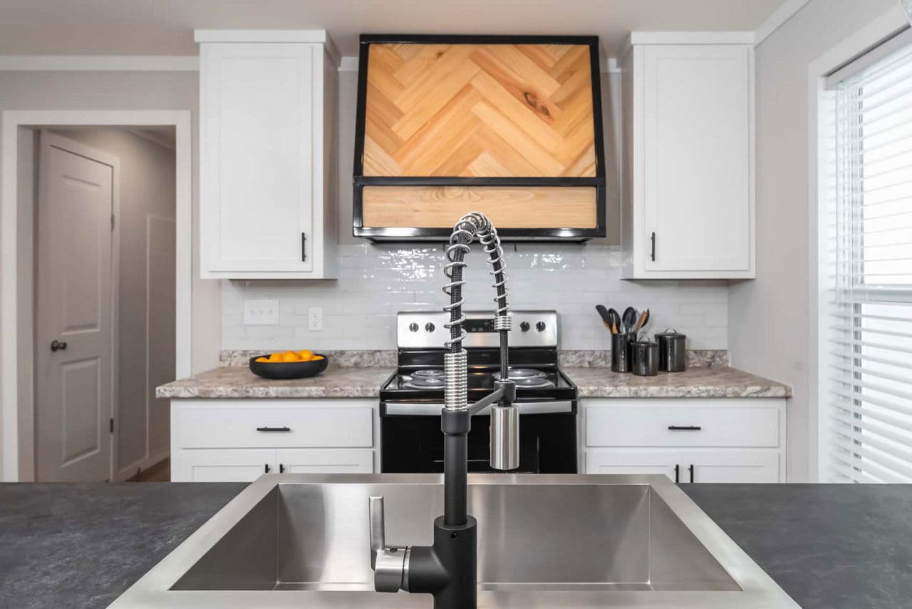 Mcalister kitchen home features