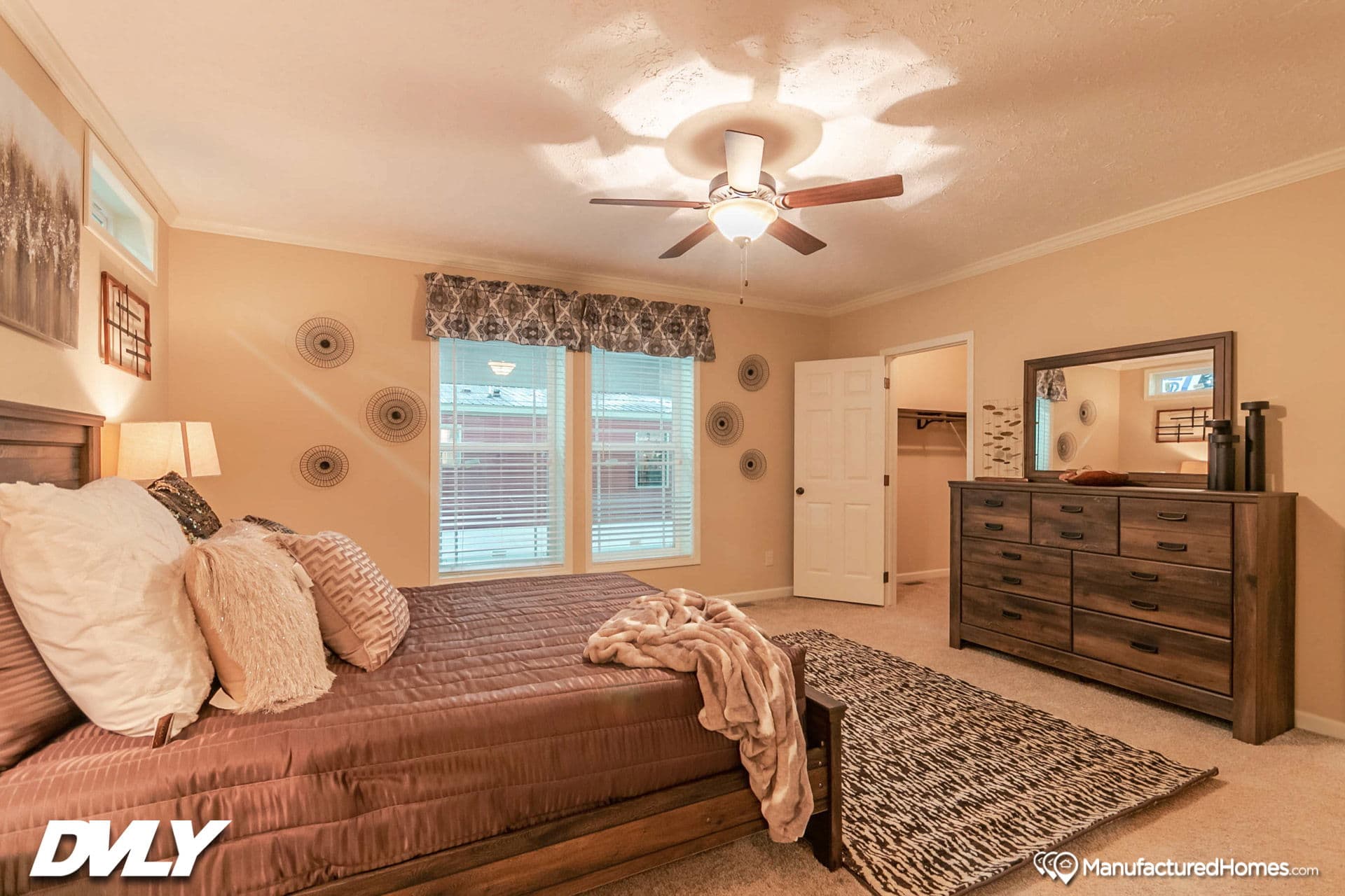 The adriel bedroom home features