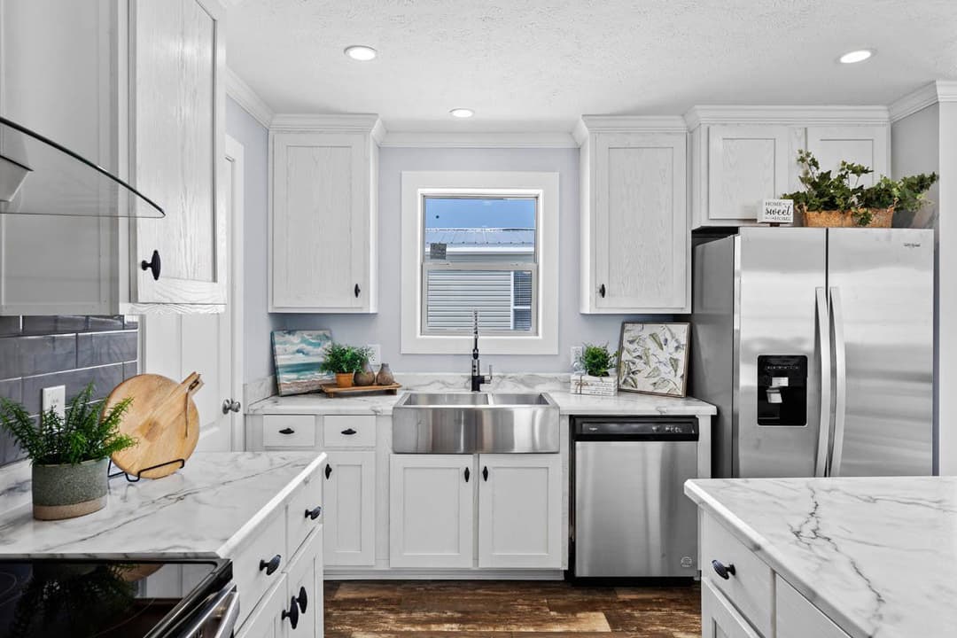 Mchann kitchen home features