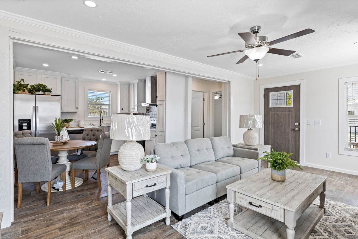 Sanibel interior home features