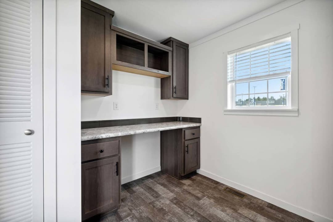 Elevate 60 interior home features