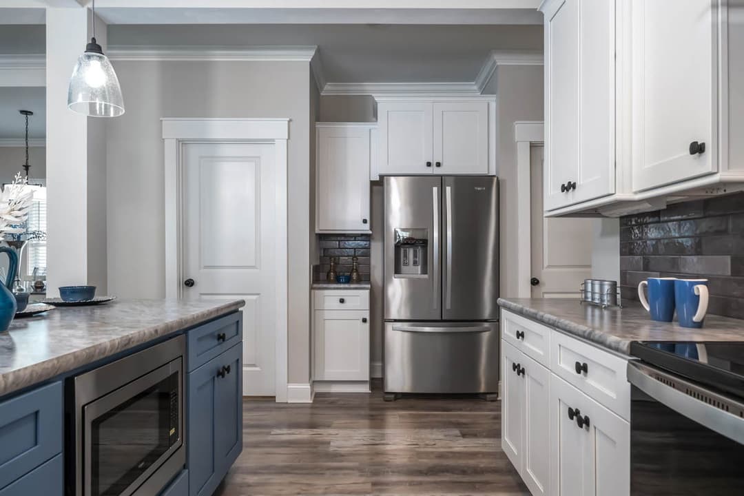 Sparta ranch kitchen home features