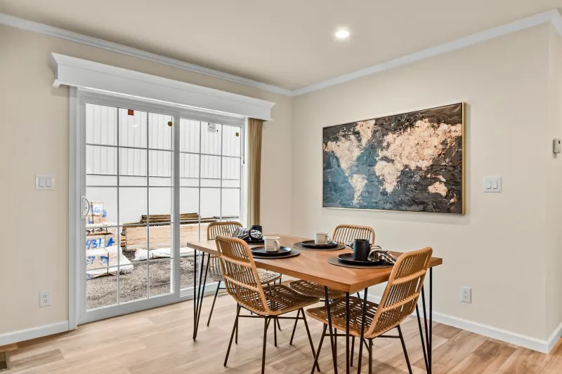 Skyliner ii q110 interior home features