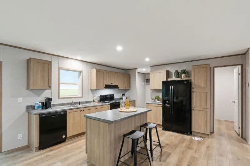 Williamsburg kitchen home features