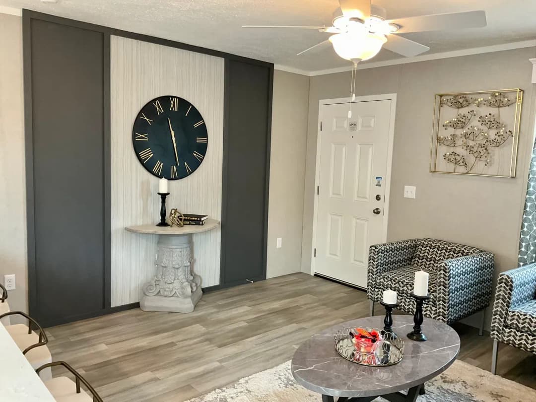 Peridot 66 interior home features