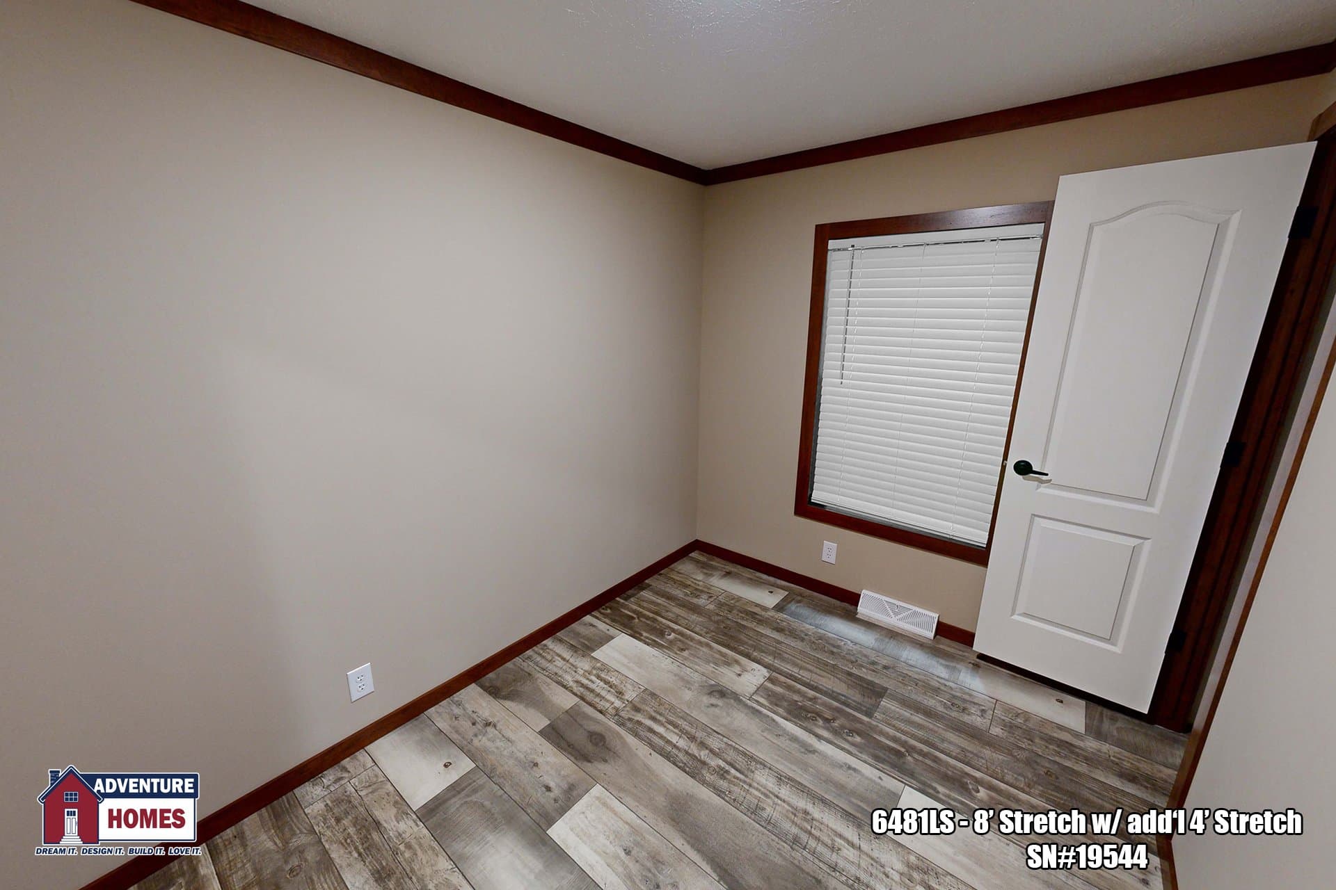 6481ls (8’ stretch) bedroom home features